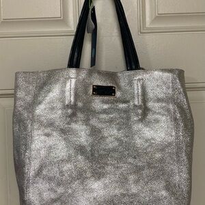 Silver Metallic Tote with Spacious Design